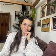 Estudiante de francés ofrece clases personalizadas en Madrid.